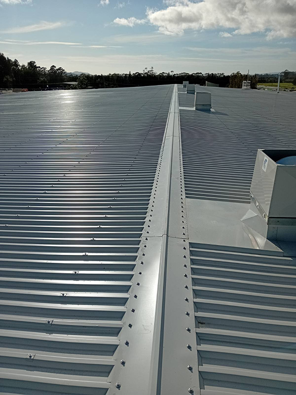 RTW Roofing provides roofing services from residential roofing and commercial roof repairs, new roofs and guttering – Kerikeri, Paihia, Russell, Kawakawa, Kaikohe & the Bay of Islands.