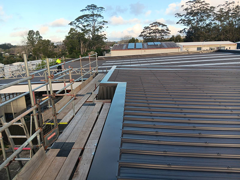 RTW Roofing provides roofing services from residential roofing and commercial roof repairs, new roofs and guttering – Kerikeri, Paihia, Russell, Kawakawa, Kaikohe & the Bay of Islands.